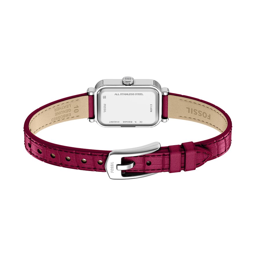 Rückansicht einer rechteckigen Fossil Damenuhr aus Edelstahl mit krokodilgeprägtem weinroten Lederarmband und Dornschließe.