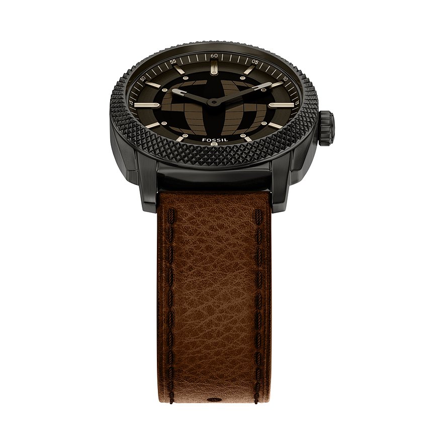Herrenuhr von Fossil aus schwarzem Edelstahl mit braunem Lederarmband und schwarzem Zifferblatt mit Weltkarten-Design.