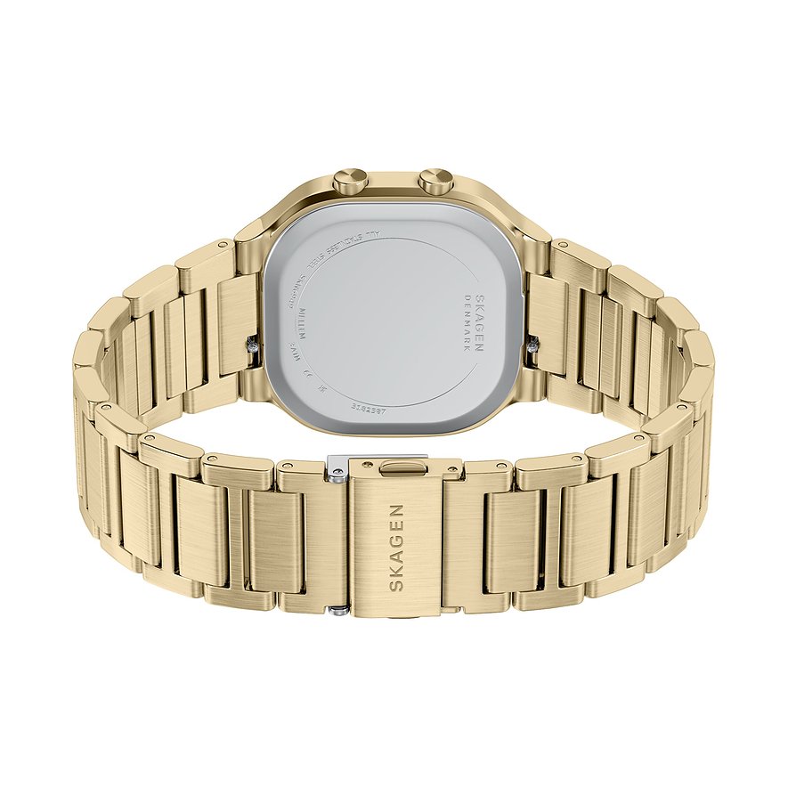 Rückseite einer quaderförmigen Skagen Herrenuhr aus goldfarbenem Edelstahl mit geschlossenem Gliederarmband.