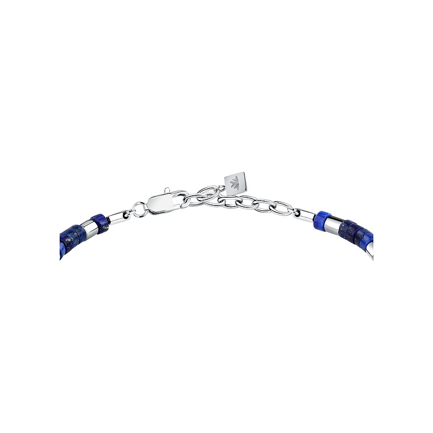 Detailansicht des Verschlusses eines Morellato Edelstahl-Armschmucks mit Lapislazuli-Farbsteinen.