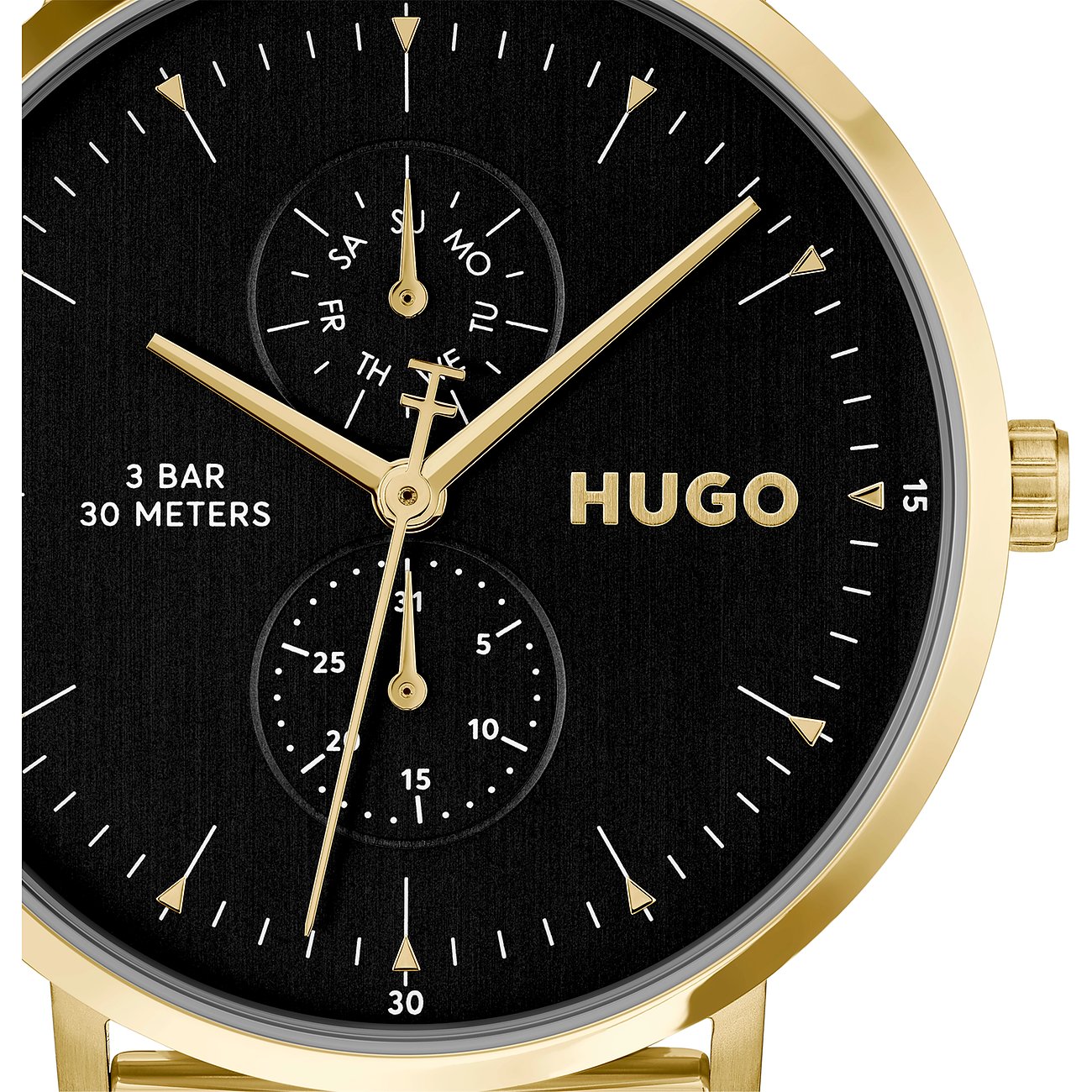 Nahaufnahme der Hugo Herrenuhr aus goldfarbenem Edelstahl mit schwarzem Zifferblatt und goldenen Zeigern.