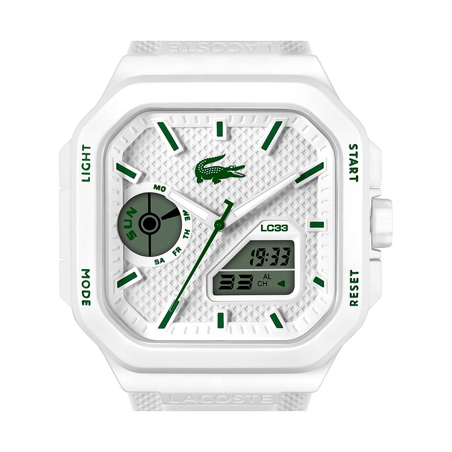 Nahaufnahme einer Lacoste Herrenuhr aus Edelstahl in Weiß mit grünem Zifferblatt und digitalen Anzeigen.