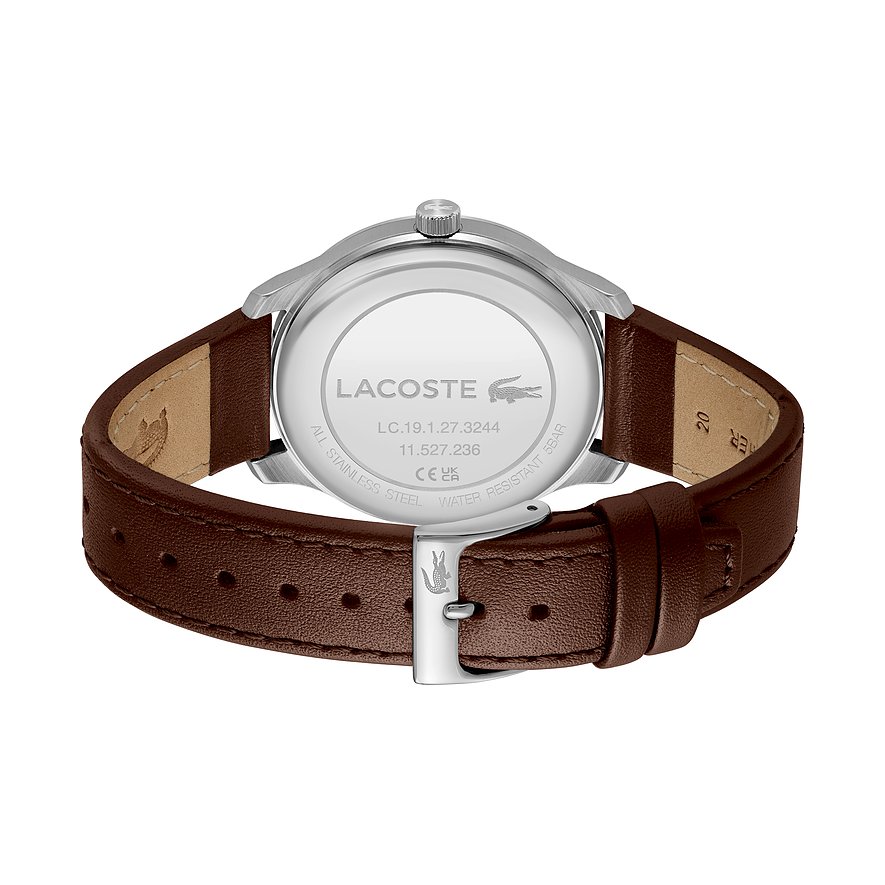 Rückseite einer Lacoste Herrenuhr aus Edelstahl mit braunem Lederarmband und polierter silberfarbener Dornschließe.