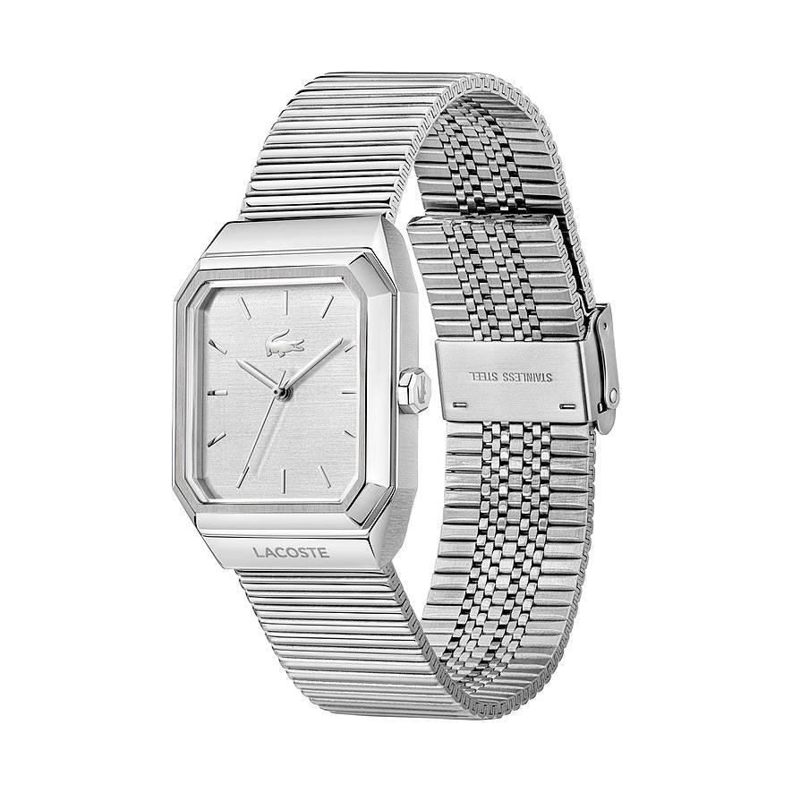 Nahaufnahme: Eckige Lacoste Herrenuhr aus silberfarbenem Edelstahl mit strukturiertem Zifferblatt und Milanaise-Armband.