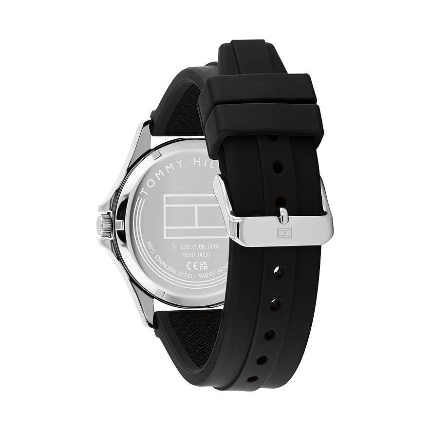 Rückansicht der Tommy Hilfiger Herrenuhr aus Edelstahl mit schwarzem Silikonarmband und graviertem Logo auf der Rückseite.