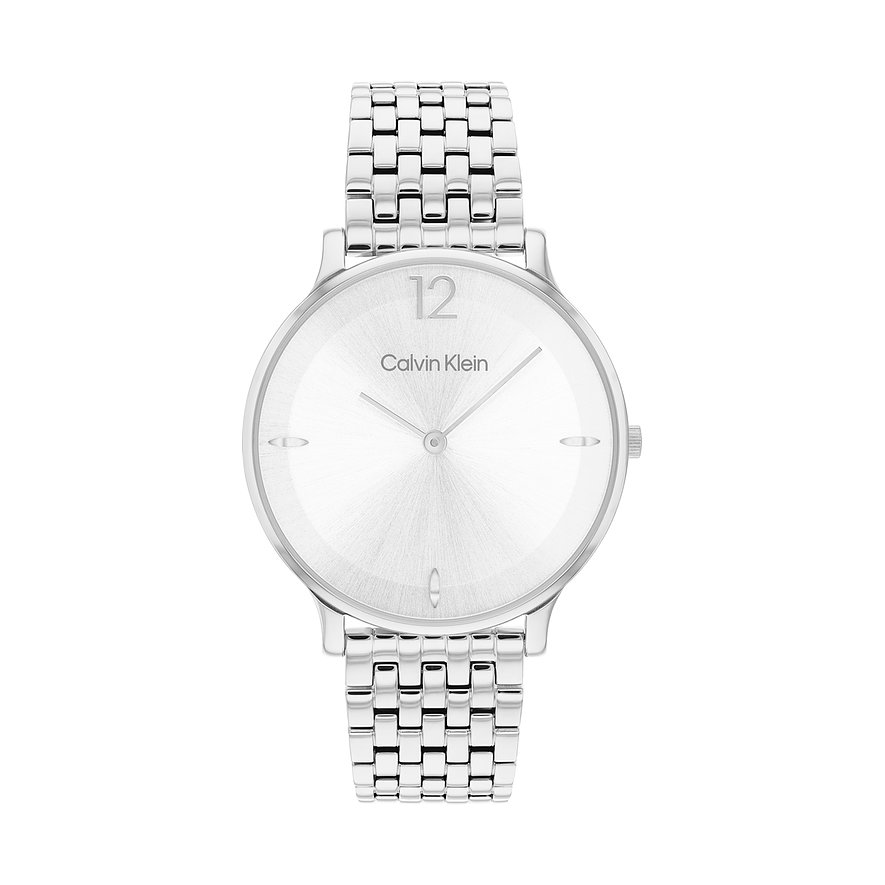 Eine Calvin Klein Damenuhr aus Edelstahl mit rundem Gehäuse und einem silberfarbenen Ziffernblatt.