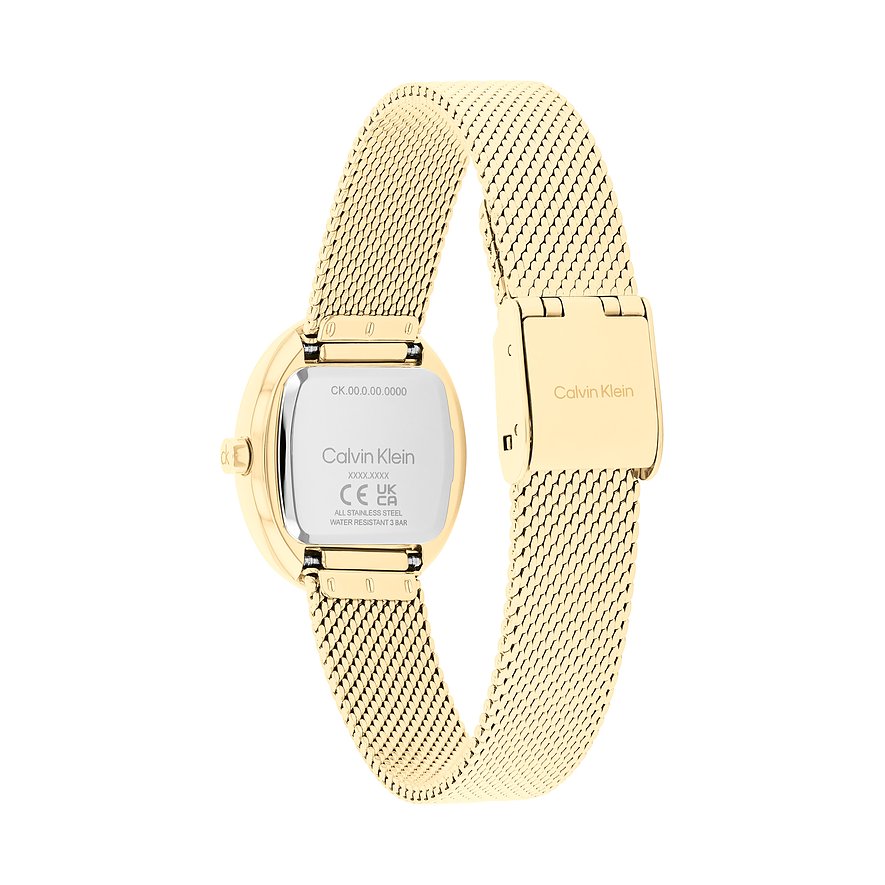 Achteraanzicht van een Calvin Klein dameshorloge van goudkleurig edelstaal met Milanese band en gegraveerde achterkant.