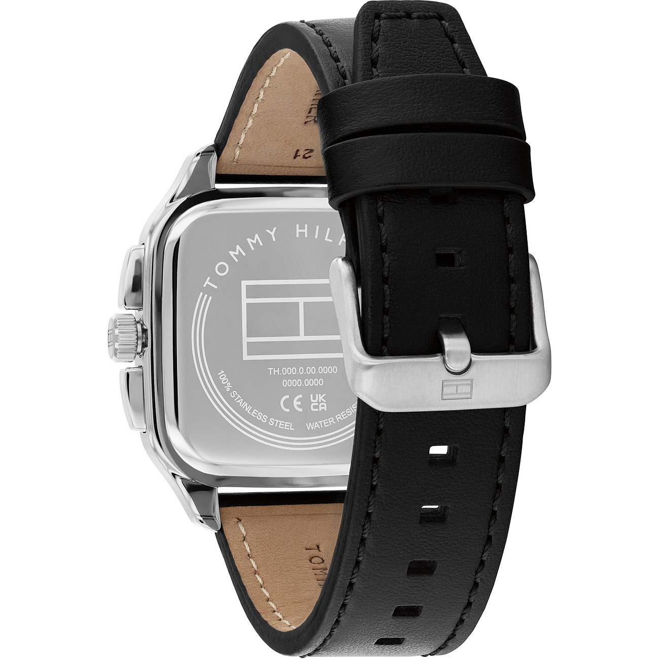 Achterkant van een Tommy Hilfiger herenhorloge van roestvrij staal met een zwarte lederen band en gegraveerd logo.
