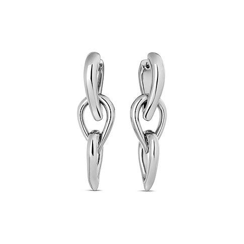 Ein Paar Calvin Klein Ohrschmuck aus poliertem Edelstahl in Form von Kettengliedern, die nach unten hängen.