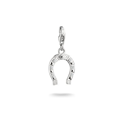Thomas Sabo Glücksbringer Hufeisen-Charm aus Silber, besetzt mit funkelnden Zirkonia-Farbsteinen und mit Karabinerverschluss.