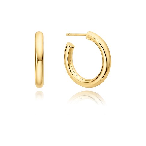 Et par skinnende guld Ania Haie kreoler i sterling sølv, frontlukket med en poleret finish.