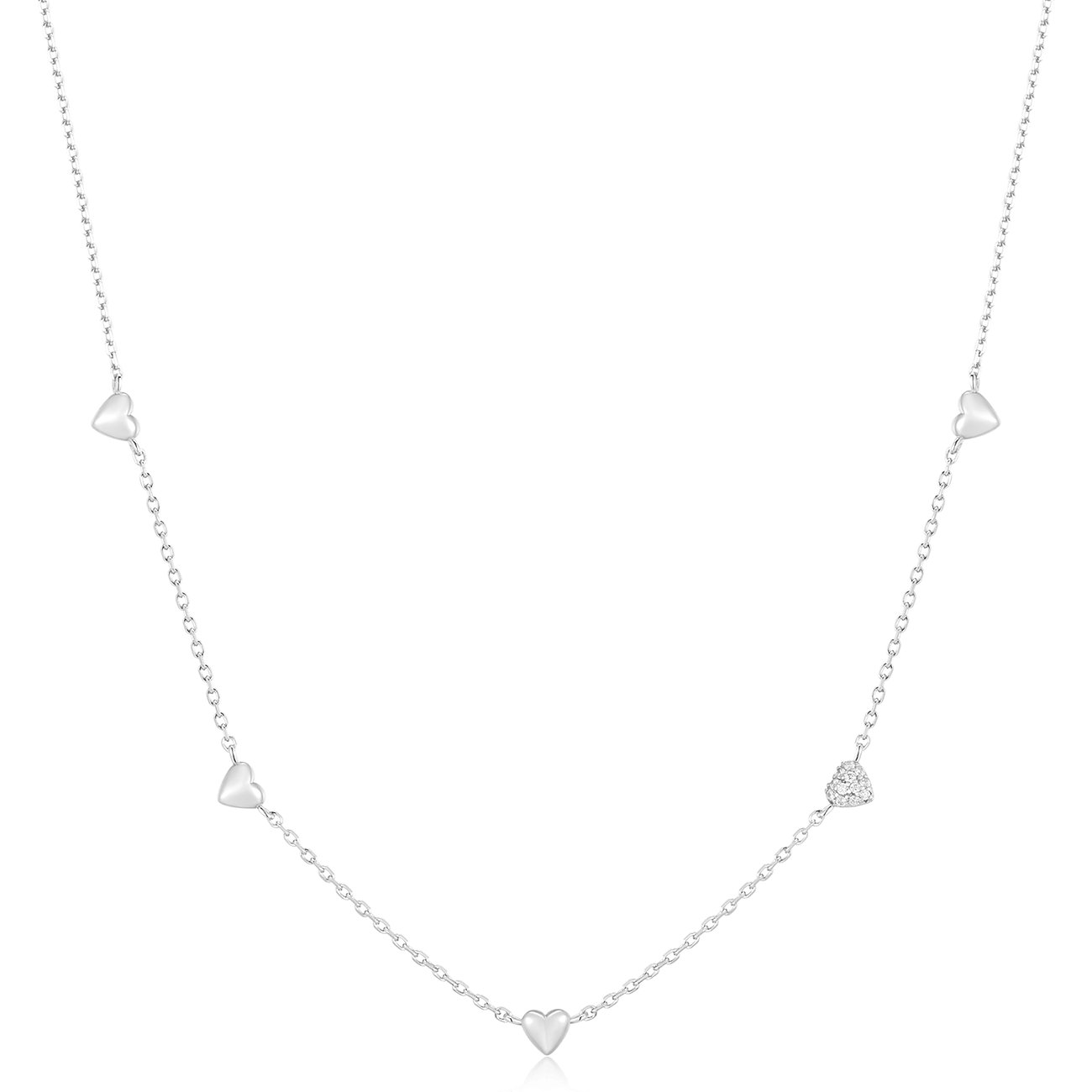 Ania Haie hartvormige zilveren halsketting met een zirkonia hart en vier glanzende harten.