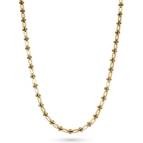 Una lunga catena color oro in acciaio inossidabile con piccole sfere tra le maglie, di Liebeskind.