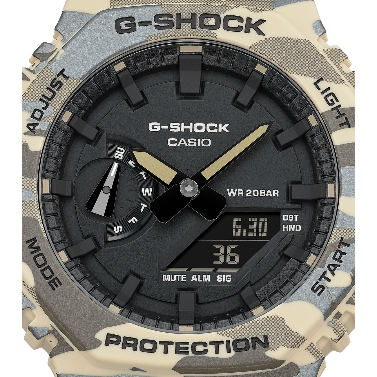 Nahaufnahme der G-Shock Herrenuhr aus Resin in schwarzer und beigefarbener Camouflage-Optik mit digitaler und analoger Anzeige.
