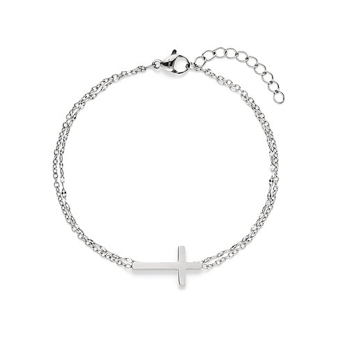 s.Oliver Armschmuck aus Edelstahl, ein doppeltes, silbernes Kettenarmband mit einem seitlichen Kreuzmotiv.
