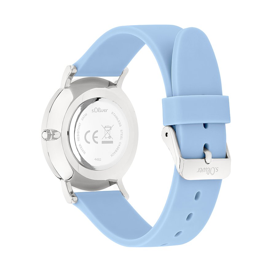 Vue arrière de la montre femme s.Oliver en métal, bracelet bleu clair et logo s.Oliver gravé.