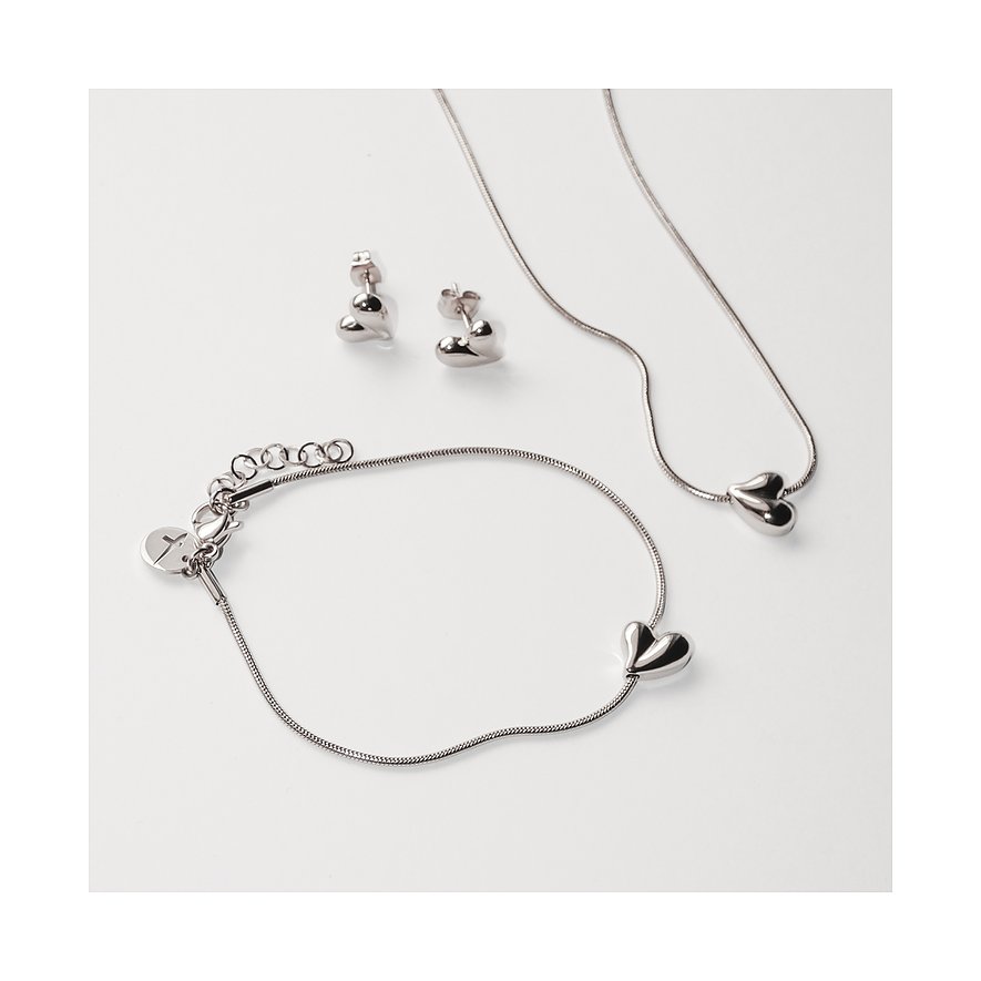 Tamaris Armschmuck und Halskette aus Edelstahl mit Herzanhängern und passende Herzohrstecker.