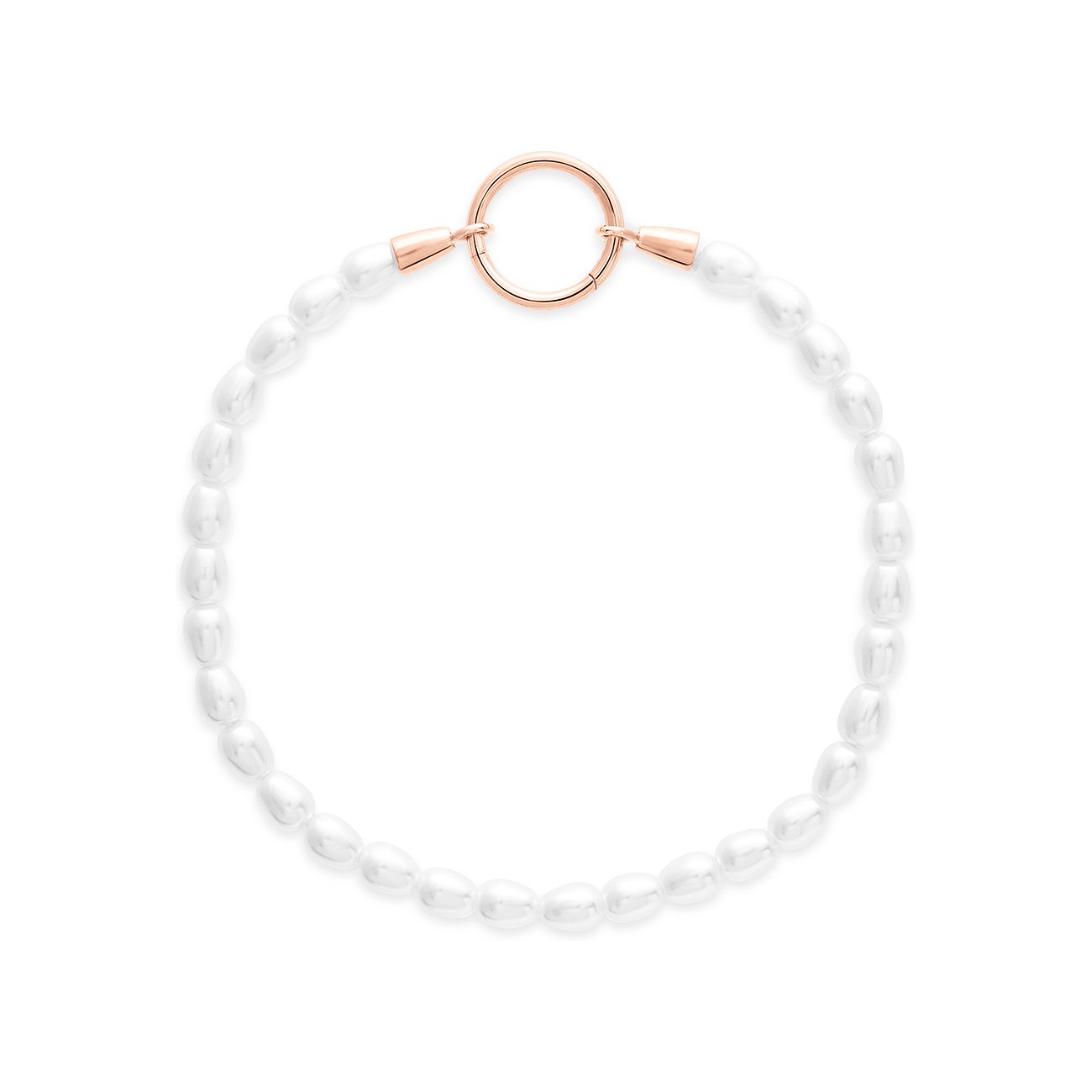 Ett nätt Tamaris-armband i roséguldfärgat rostfritt stål och vita pärlor, med ett runt lås.