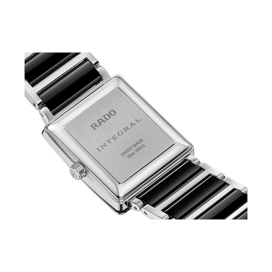 Rado Integral Unisexuhr aus Edelstahl, Rückseite mit graviertem Rado-Logo und “Integral”.
