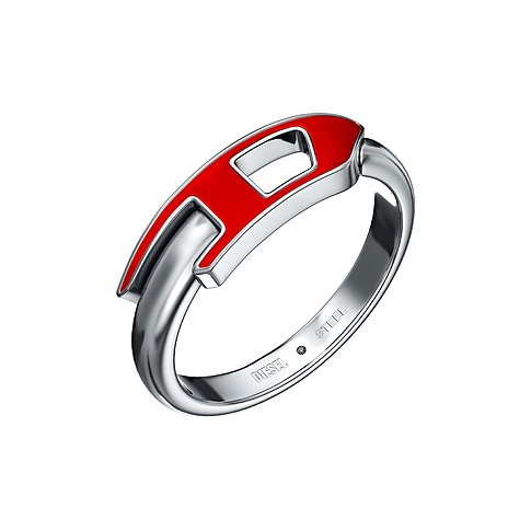 Diesel ring i rostfritt stål med röd emaljinlägg och D-formad design, präglad med varumärkeslogotypen.