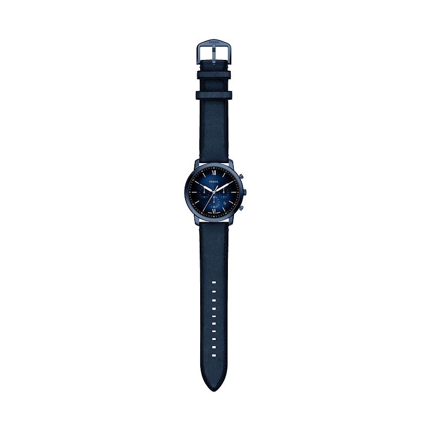 Die Herrenuhr von Fossil aus Edelstahl hat ein blaues Zifferblatt und ein blaues Lederarmband.