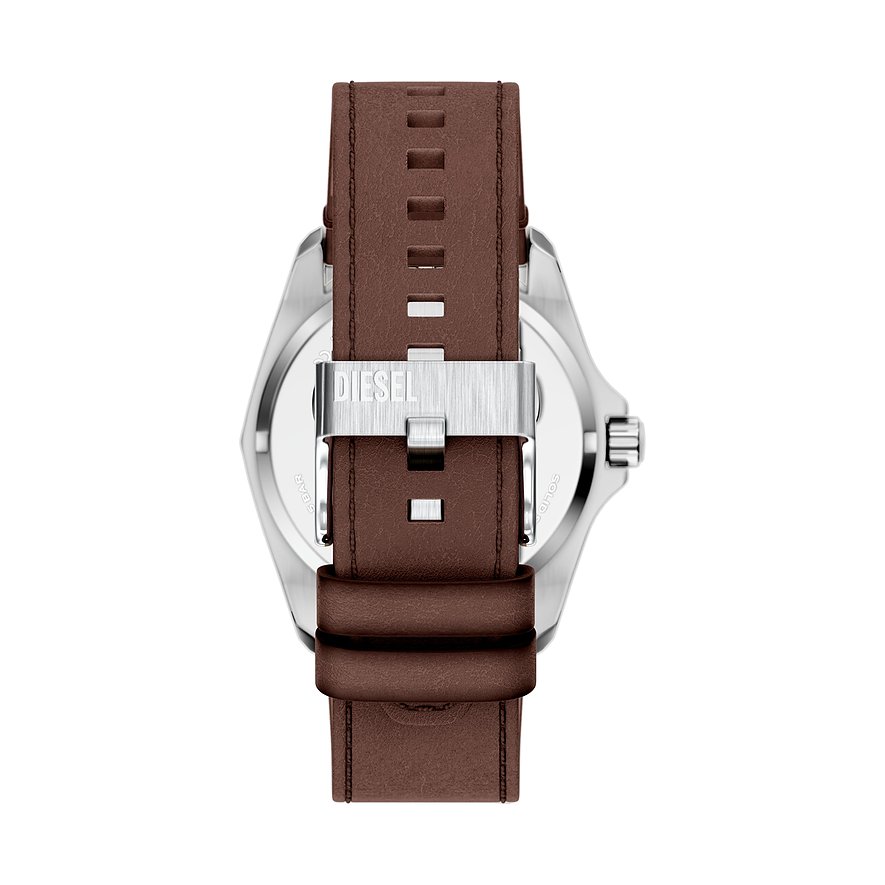 Vista posteriore dell'orologio da uomo Diesel in acciaio inossidabile con cinturino in pelle marrone e