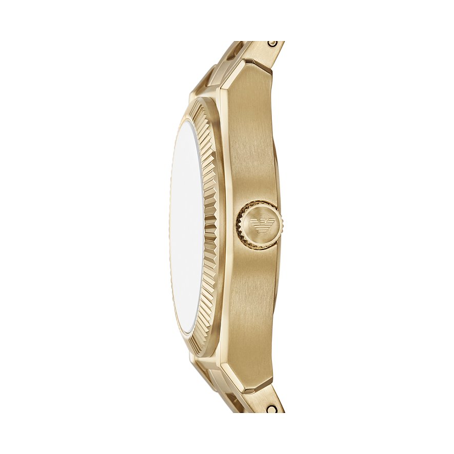 Seitenansicht einer goldenen Emporio Armani Damenuhr aus Edelstahl mit geriffelter Lünette und Krone.