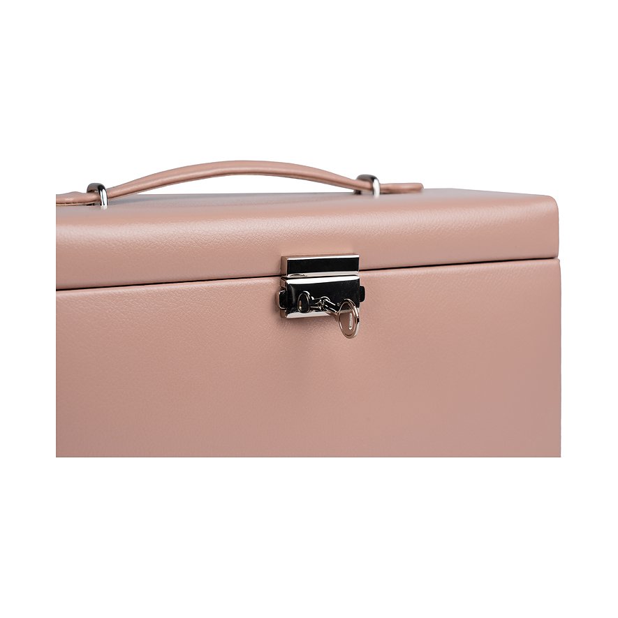 Detailaufnahme einer Friedrich23 Schmuckschatulle aus Leder in Rosé mit silberfarbenem Verschluss und Schlüssel.