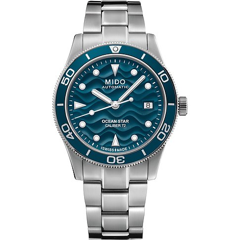 Mido Ocean Star Herrenuhr aus Edelstahl mit blauem Zifferblatt und Wellenmuster, frontale Ansicht.