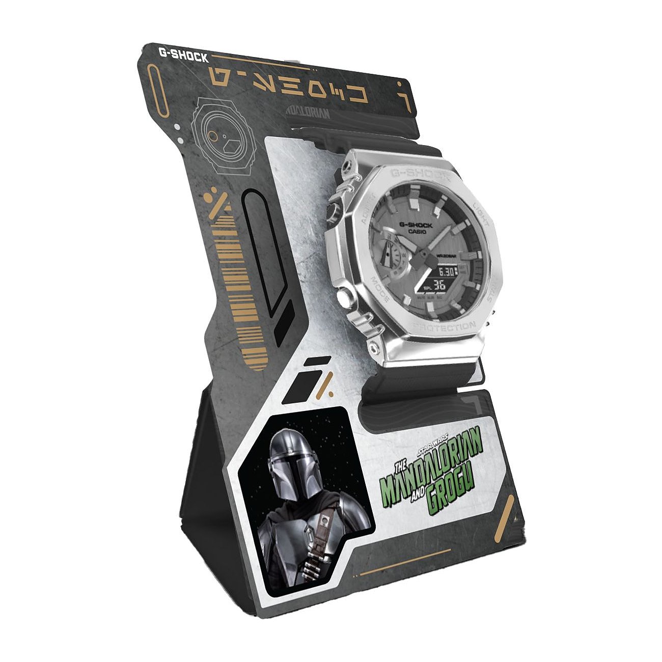 G-Shock Herrenuhr aus Edelstahl in Silber mit digitaler Anzeige auf einem Ständer mit „The Mandalorian“-Design.