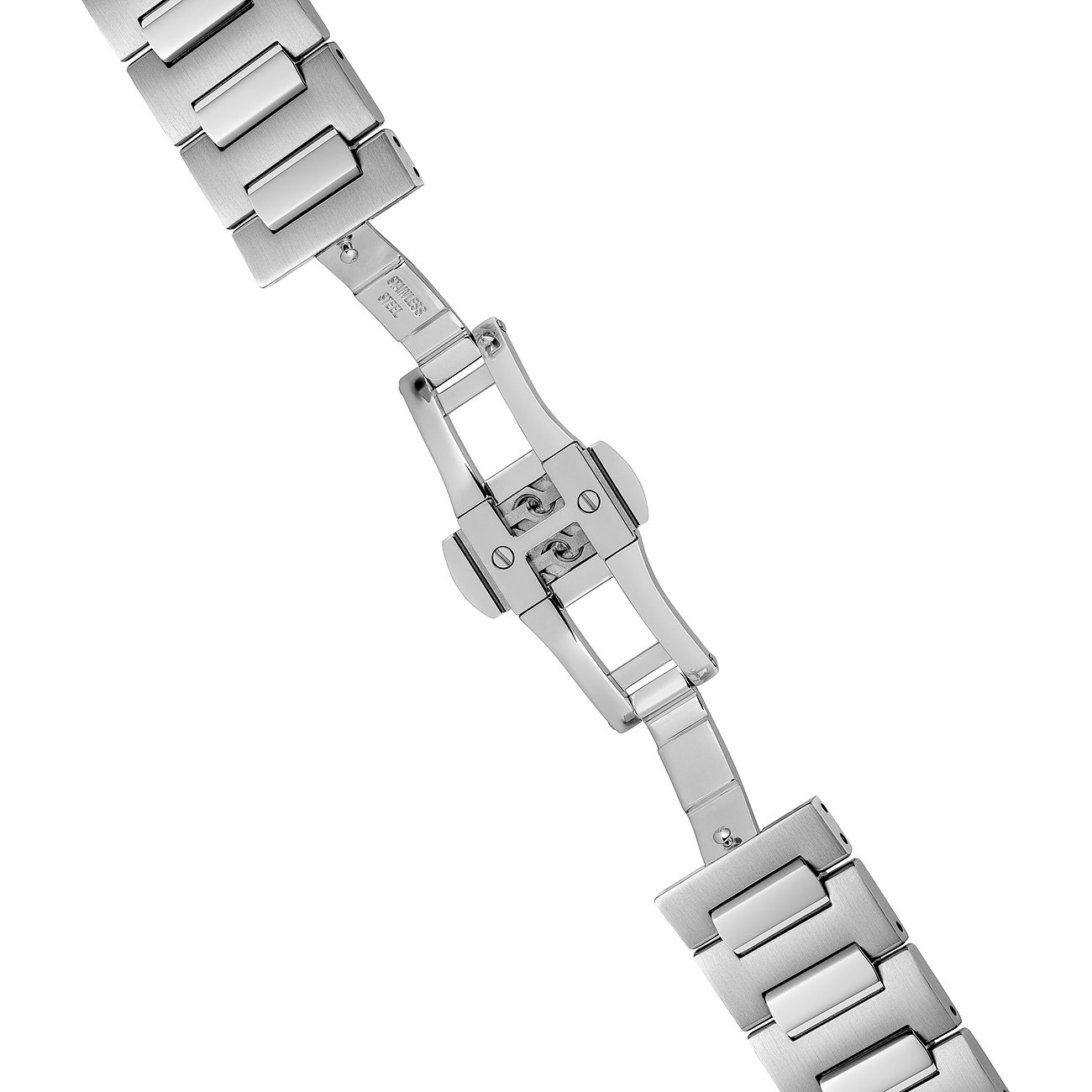 Nahaufnahme der Schließe eines Ingersoll Herrenuhr-Armbands aus Edelstahl auf weißem Hintergrund.