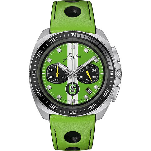 Junghans Herrenuhr aus Edelstahl mit leuchtend grünem Zifferblatt und passendem perforiertem Lederarmband.